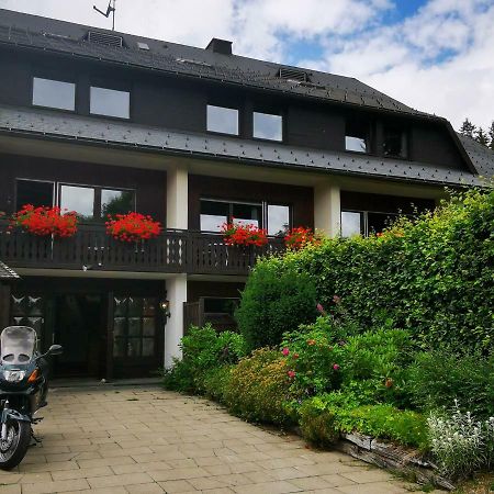 Ibach Schwarzwaldgasthof Hotel Hirschen מראה חיצוני תמונה